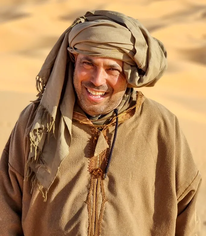 Fathi Nbikha, Guide saharien à Douz